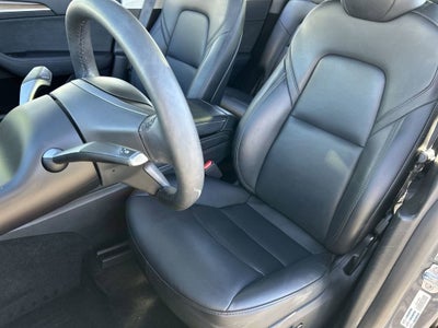 2023 Tesla Model Y RWD