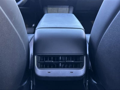 2023 Tesla Model Y RWD