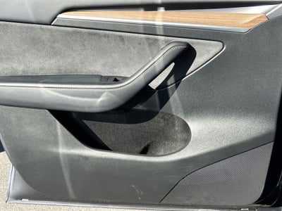 2023 Tesla Model Y RWD