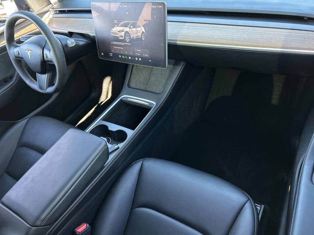 2023 Tesla Model Y RWD