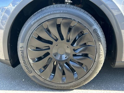 2023 Tesla Model Y RWD