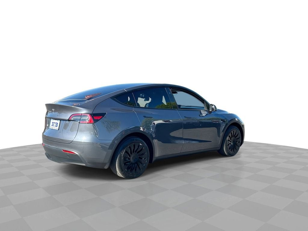 2023 Tesla Model Y RWD