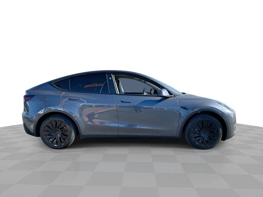 2023 Tesla Model Y RWD