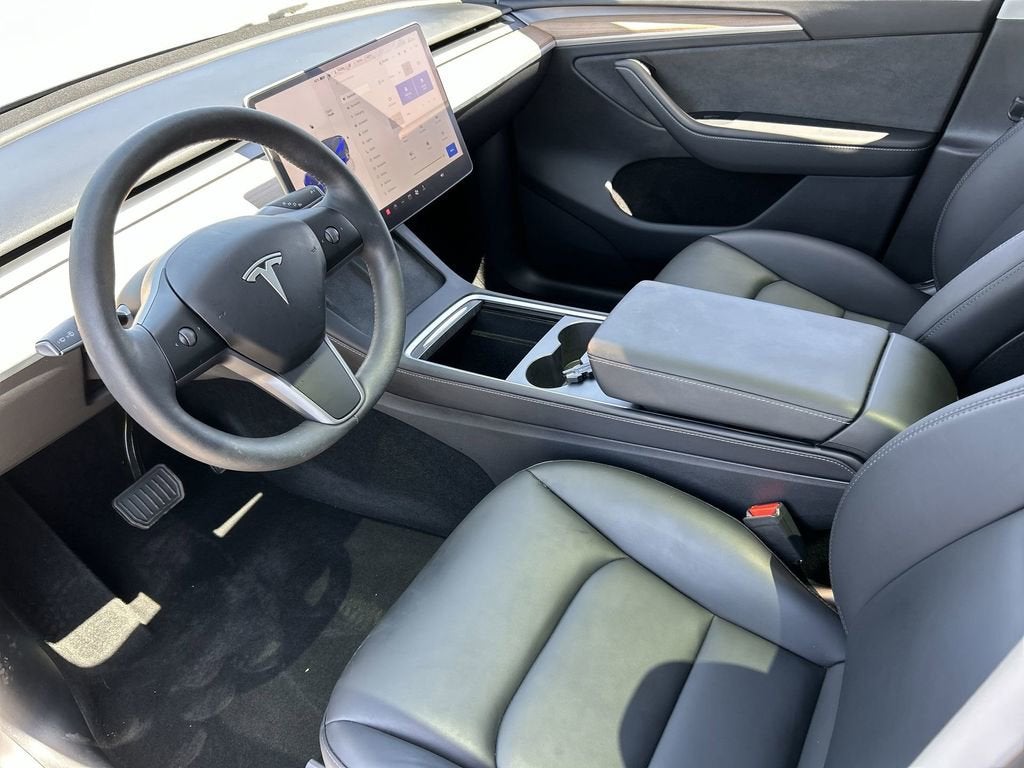 2024 Tesla Model Y Long Range