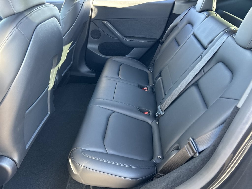 2024 Tesla Model Y Performance