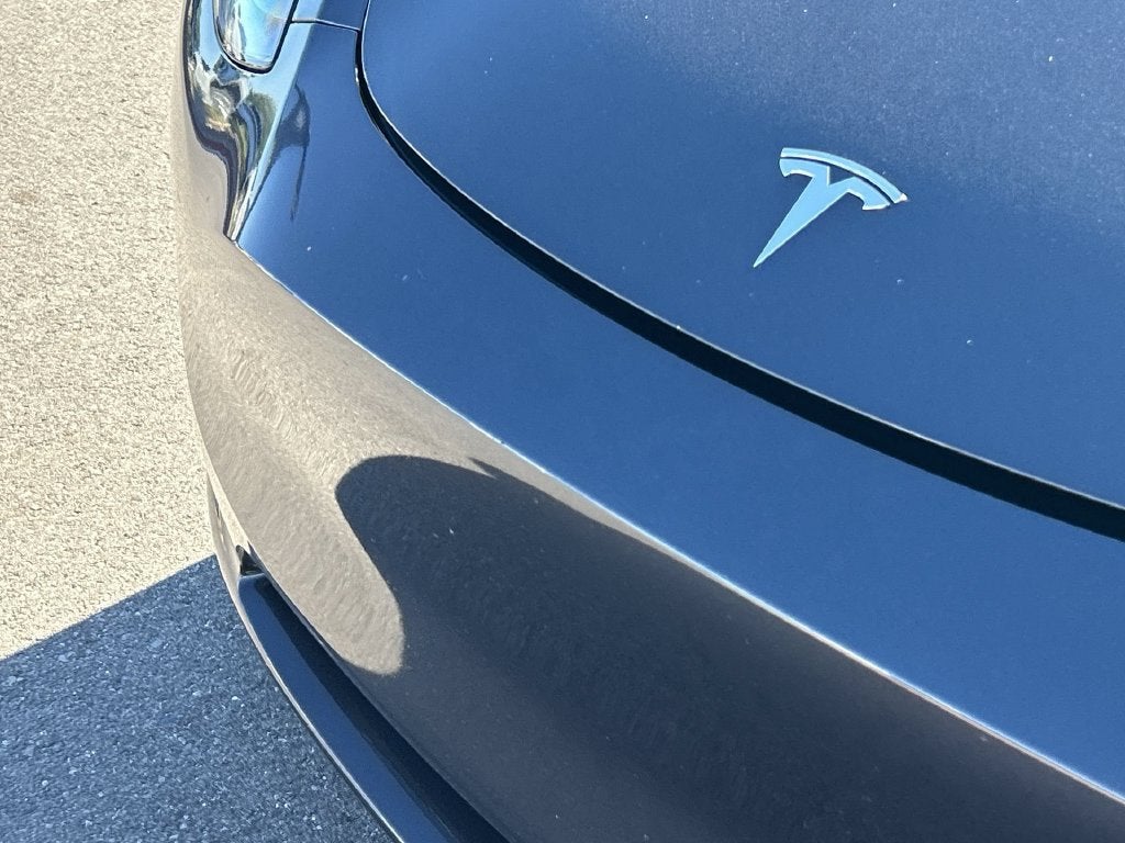 2024 Tesla Model Y Performance