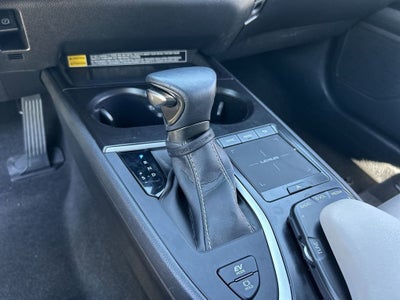 2022 Lexus UX 250h UX 250h