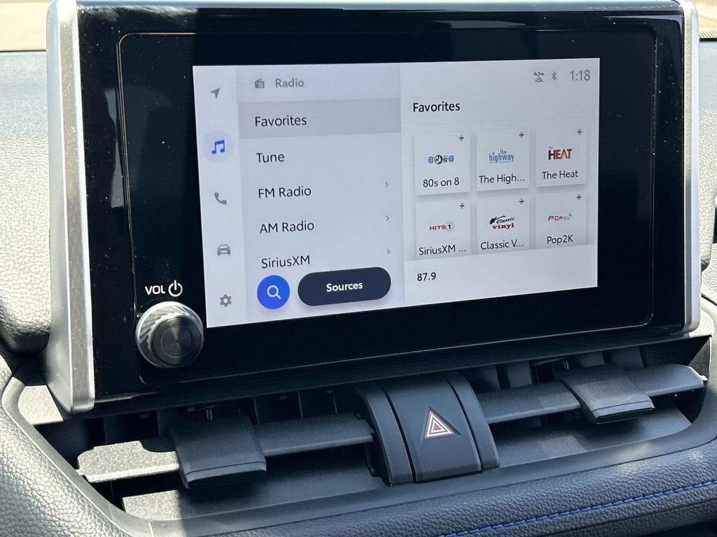 2023 Toyota RAV4 Hybrid SE