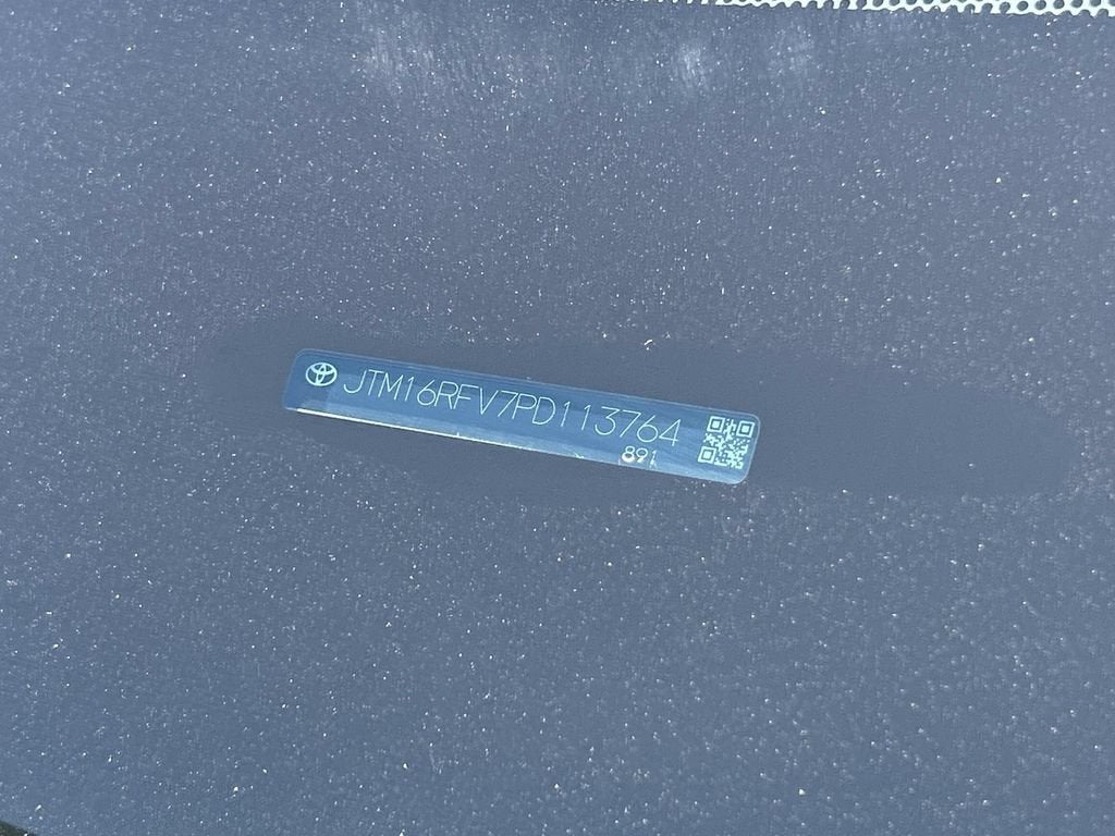 2023 Toyota RAV4 Hybrid SE