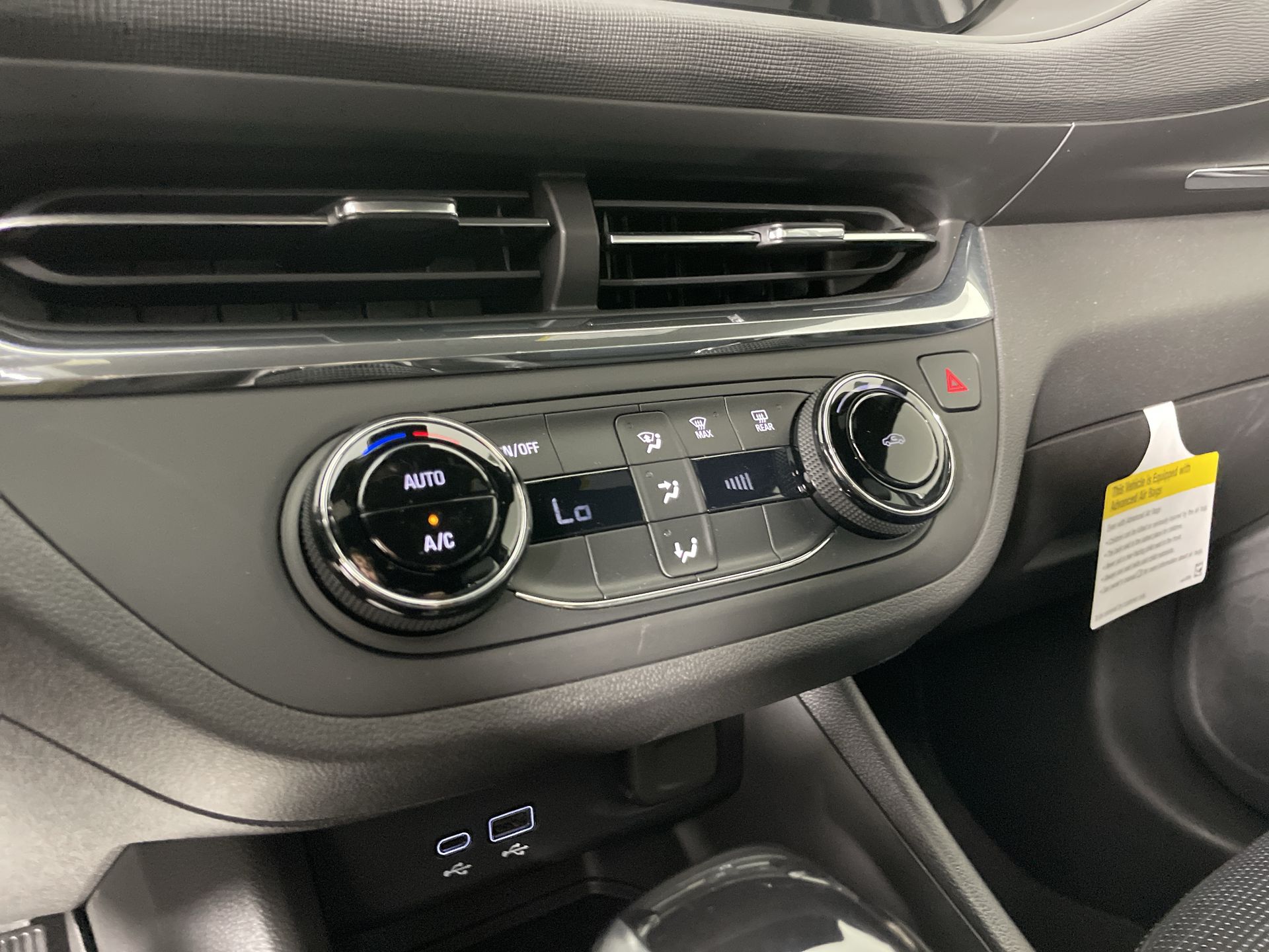 2025 Buick Envista Preferred