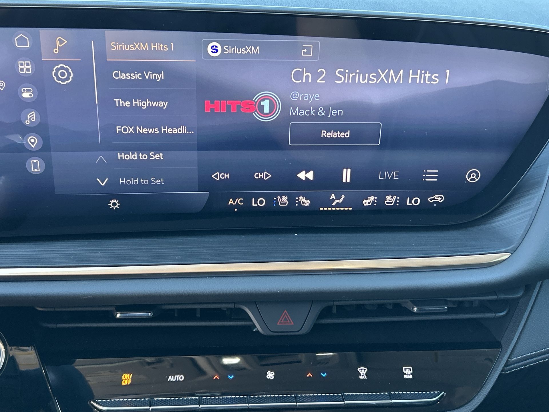 2026 Buick Envision Avenir