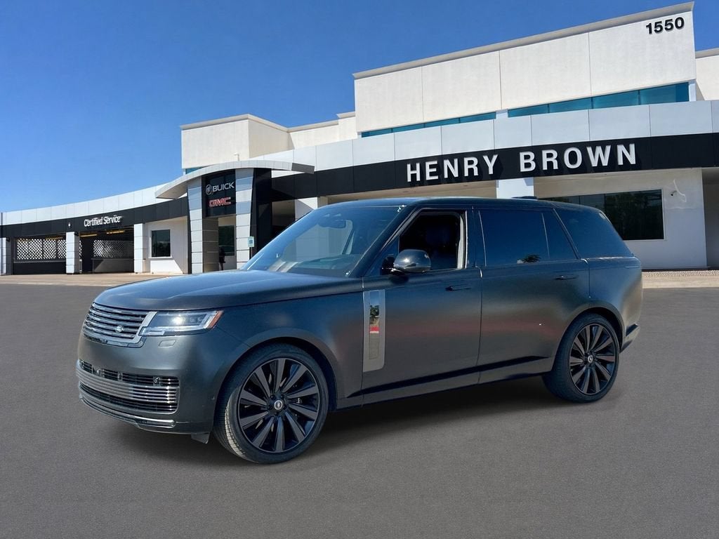 2024 Land Rover Range Rover P615 SV