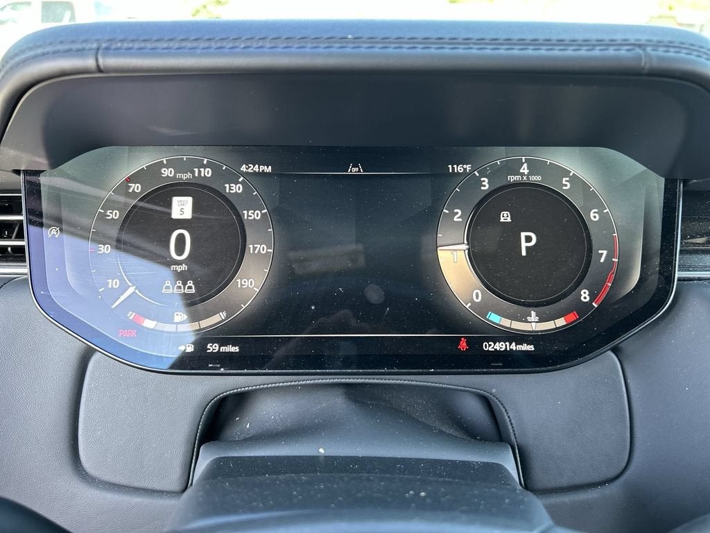 2024 Land Rover Range Rover P615 SV