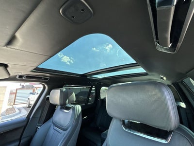 2024 Land Rover Range Rover P615 SV