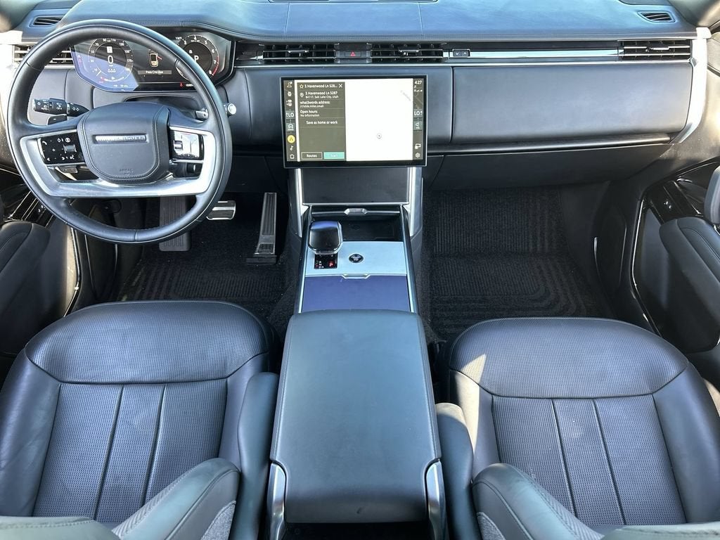 2024 Land Rover Range Rover P615 SV