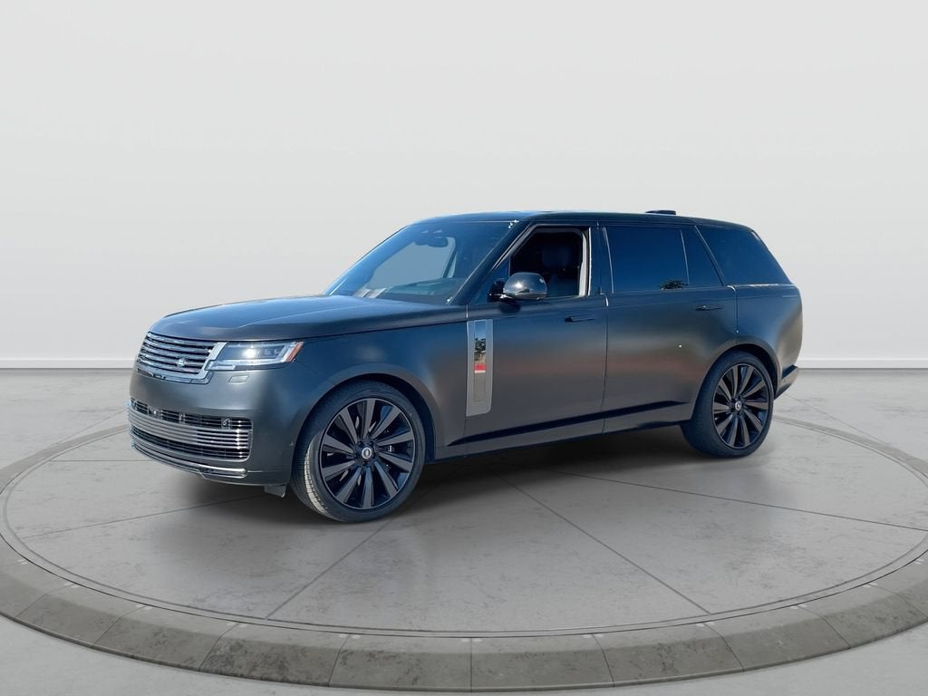 2024 Land Rover Range Rover P615 SV