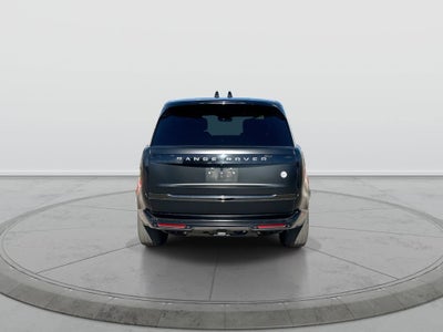 2024 Land Rover Range Rover P615 SV