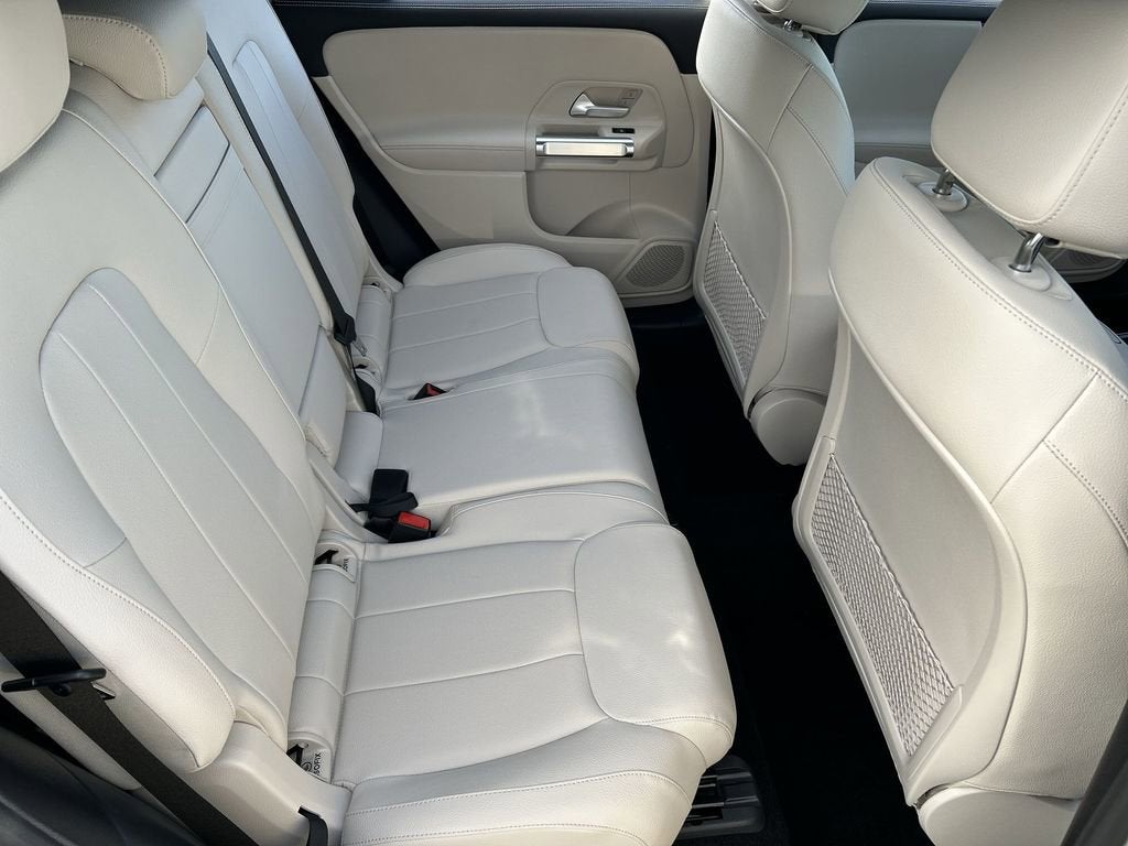 2025 Mercedes-Benz GLB 250 4MATIC®