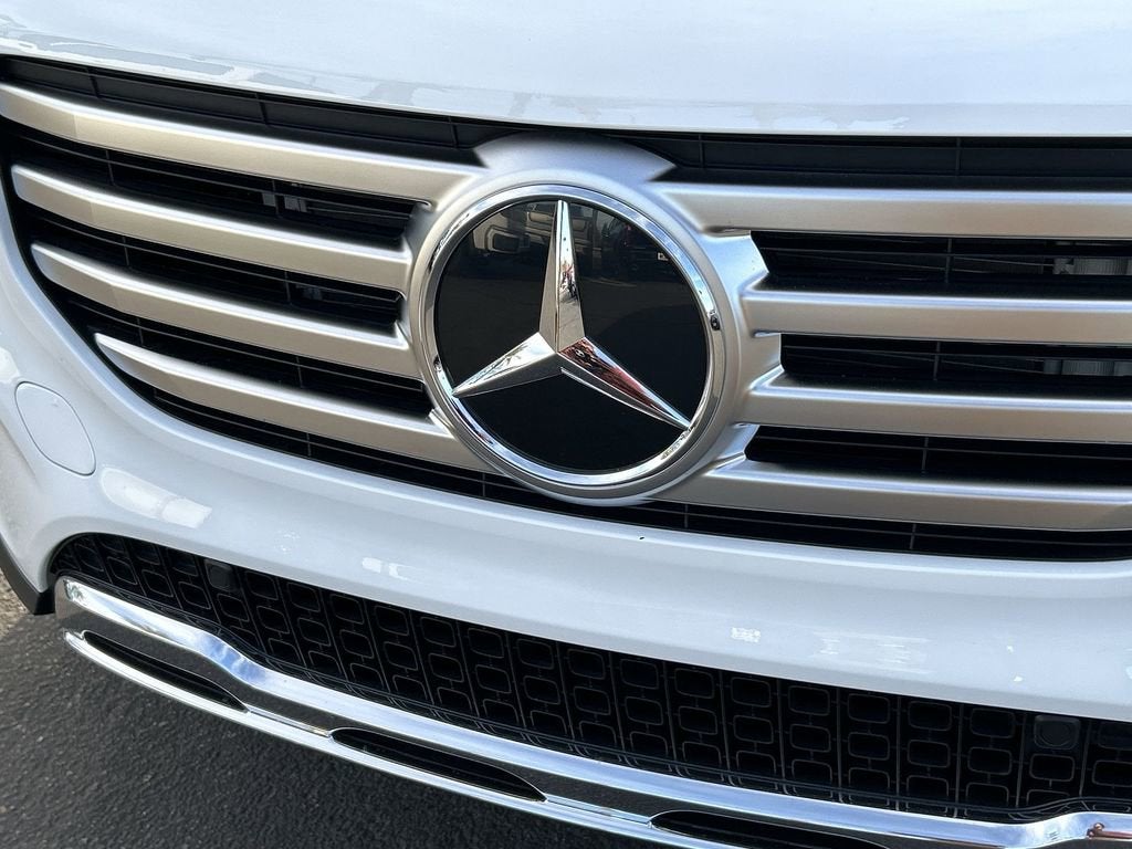 2025 Mercedes-Benz GLB 250 4MATIC®