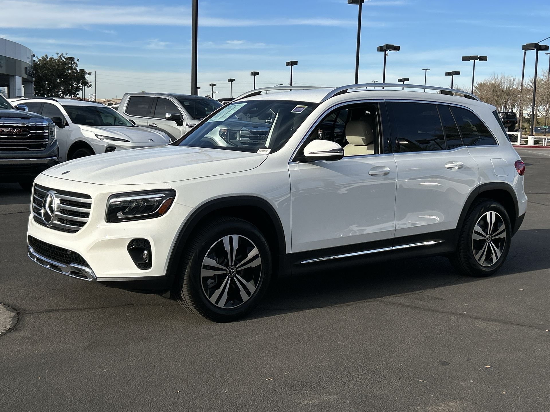 2025 Mercedes-Benz GLB 250 4MATIC®