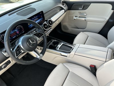 2025 Mercedes-Benz GLB 250 4MATIC®