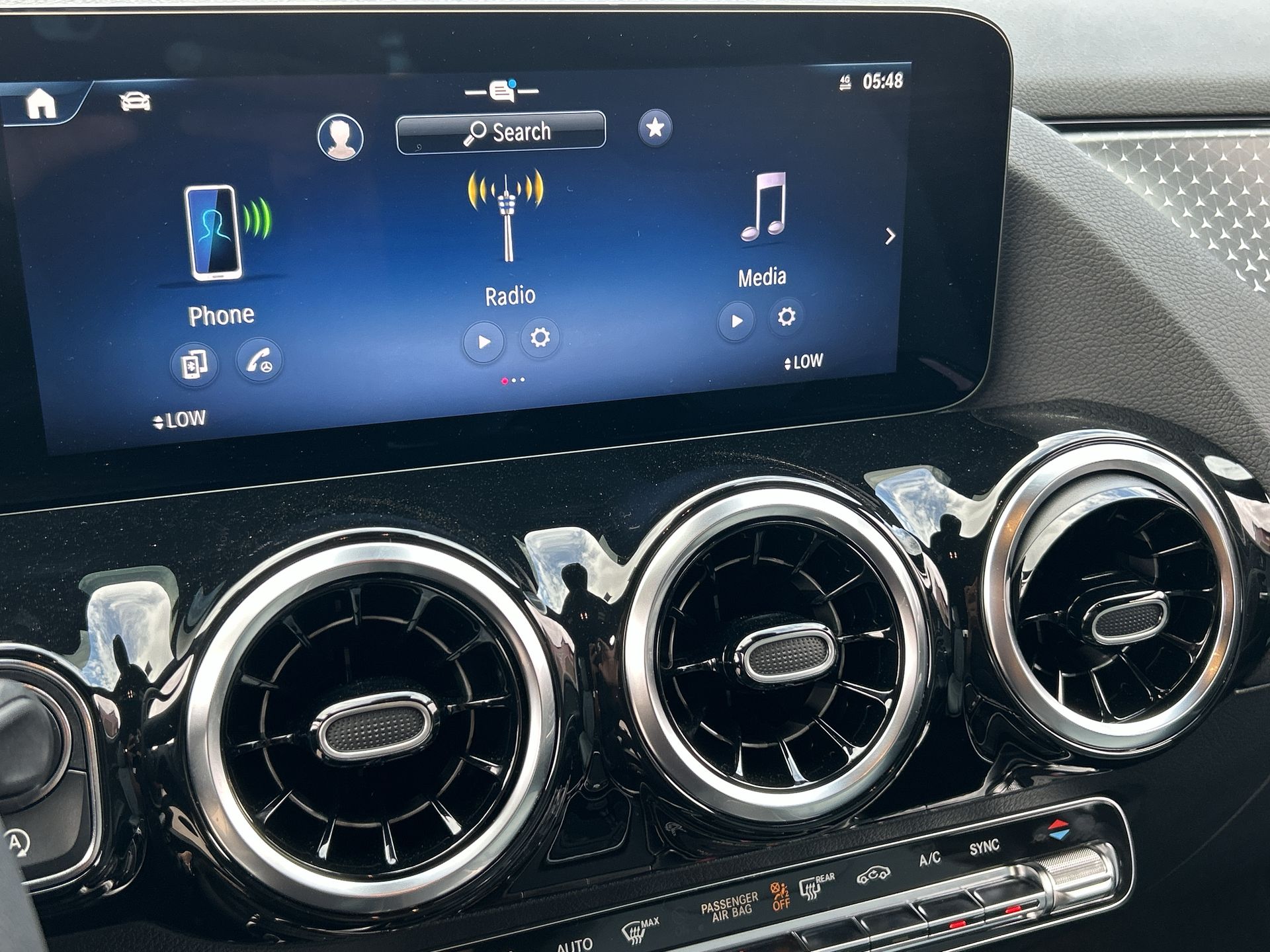 2026 Mercedes-Benz GLA 250 4MATIC®