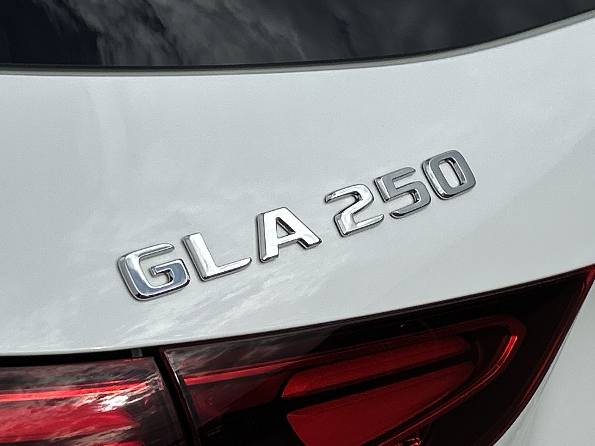 2026 Mercedes-Benz GLA 250 4MATIC®