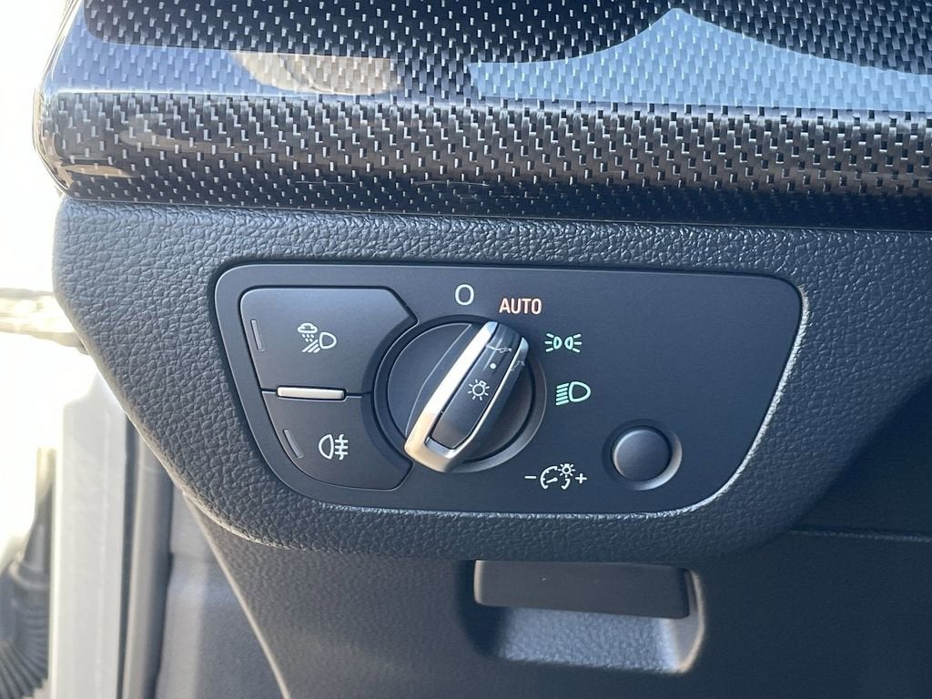 2021 Audi SQ5 Premium Plus