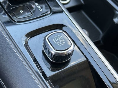 2023 Volvo XC90 B6 Ultimate 7-Seater