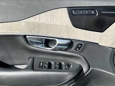 2023 Volvo XC90 B6 Ultimate 7-Seater