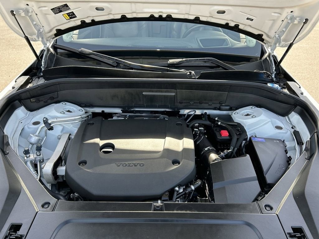 2023 Volvo XC90 B6 Ultimate 7-Seater