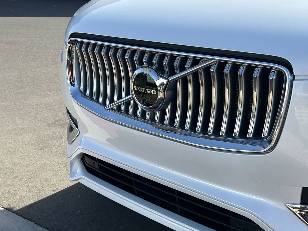 2023 Volvo XC90 B6 Ultimate 7-Seater