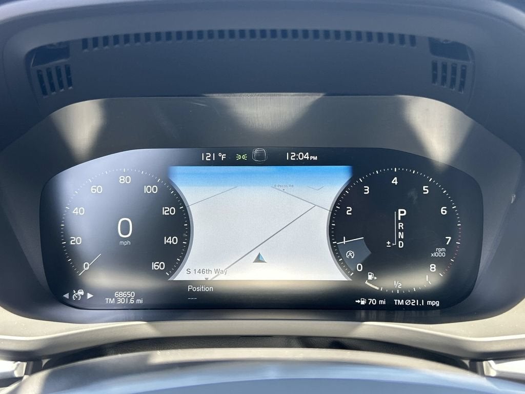 2020 Volvo XC60 T5 Momentum