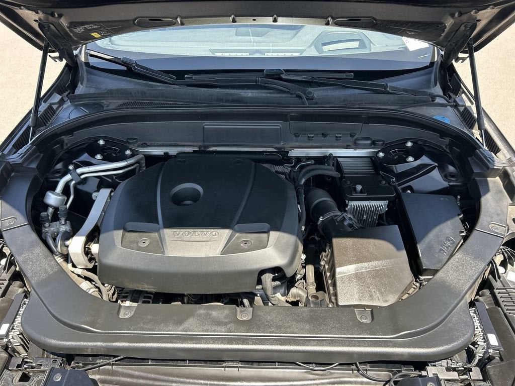 2020 Volvo XC60 T5 Momentum