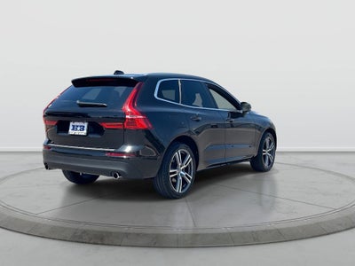 2020 Volvo XC60 T5 Momentum