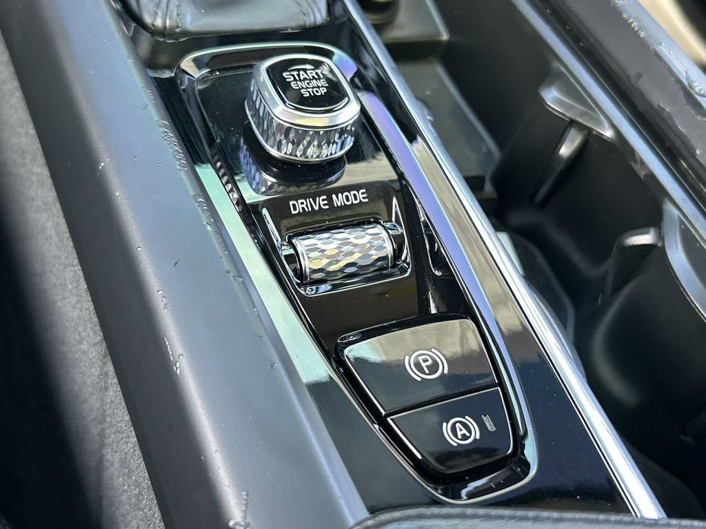 2020 Volvo XC60 T6 Inscription