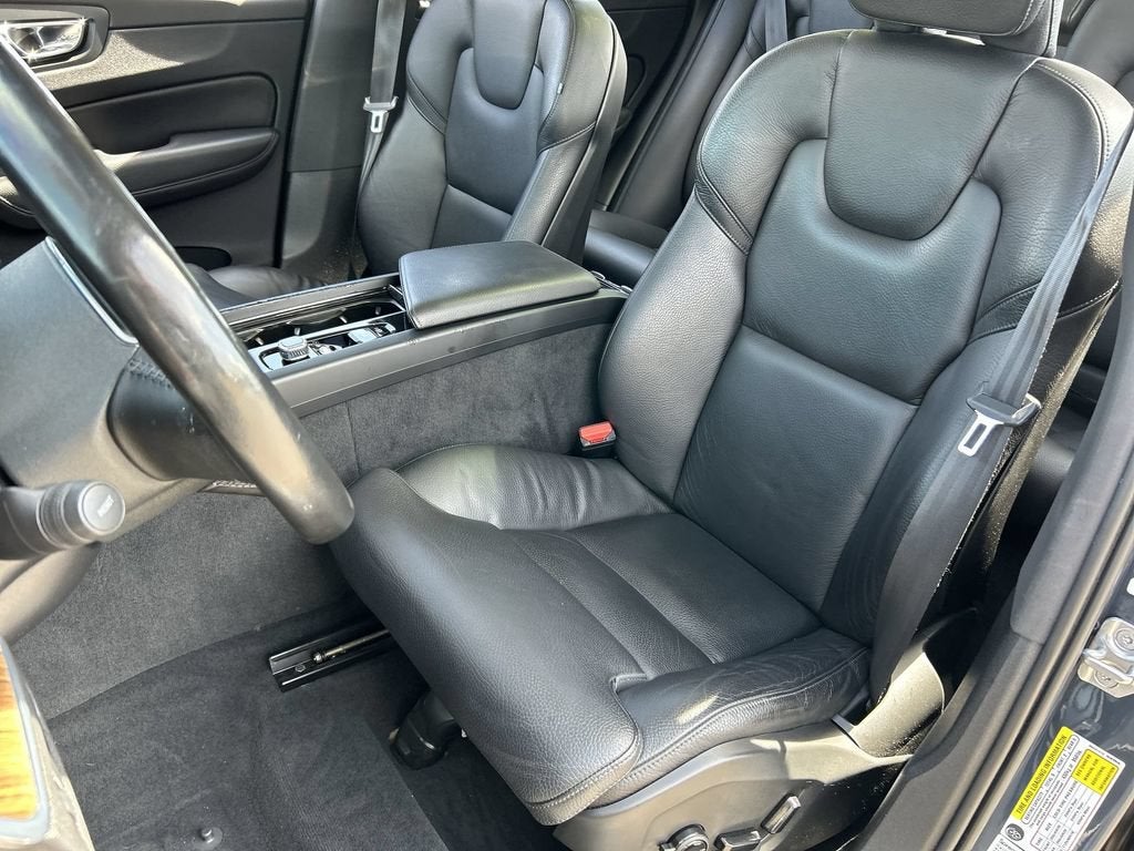2020 Volvo XC60 T6 Inscription